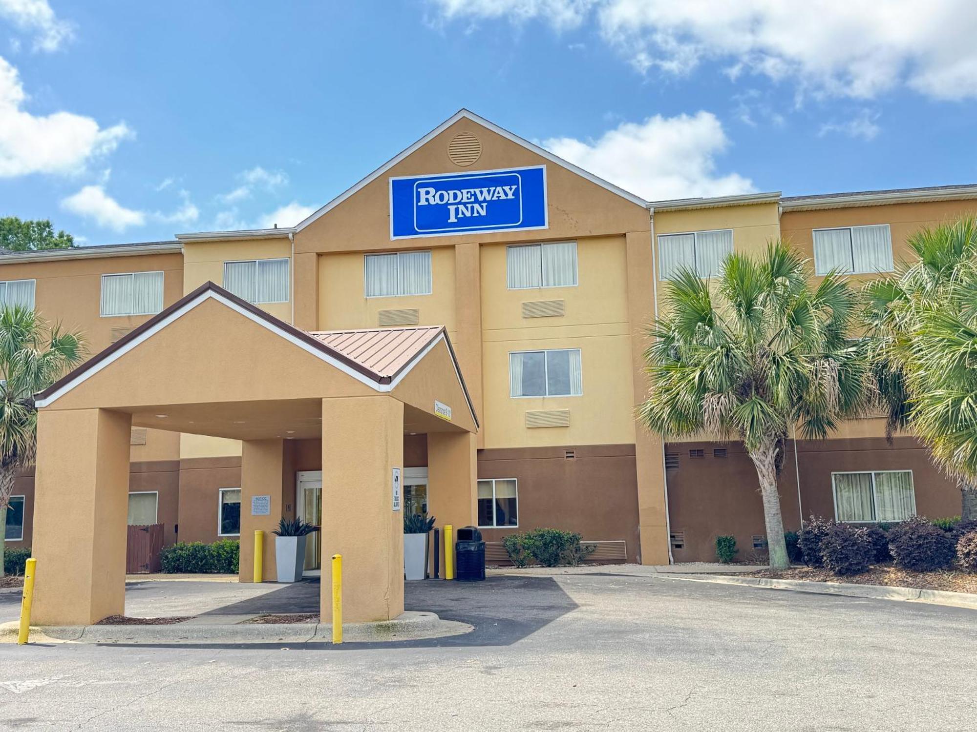 Rodeway Inn Pensacola Exterior photo